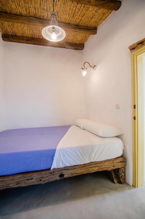 Dimitrakis Guesthouse Донуса Екстер'єр фото